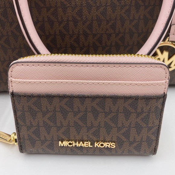 Michael Kors Hope Tote and Wallet Set - Picture 13 of 13